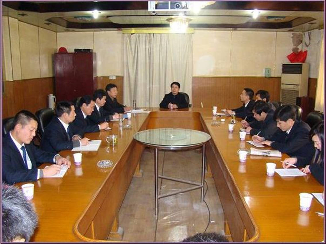 0集团董事长高度重视工会事情，，在集团党群文宣事情会上对各人气出了期望